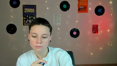 emi_fade online show from February 2, 9:30 am