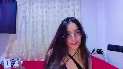Emmily Roberts online show from September 20, 1:28 am