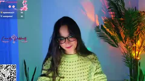 Emmily Roberts online show from July 23, 10:40 pm