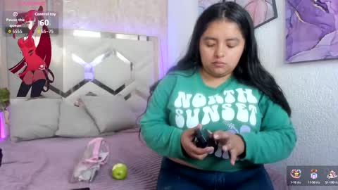 Emily online show from October 13, 6:52 pm