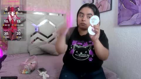 Emily online show from October 27, 7:29 pm