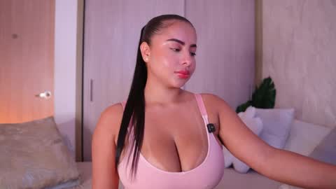    online show from April 7, 8:09 pm