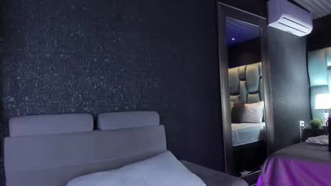 Emily  online show from February 24, 7:34 pm