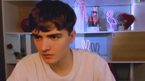 Snapshot of emil_lucky chatting on February 16, 12:34 pm emil_lucky online show from February 16, 12:34 pm