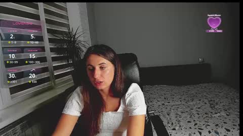 emili77777 online show from September 17, 10:17 am