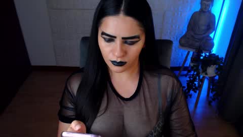 POWERFULL GODDESS EMILI online show from December 5, 11:18 pm