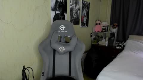 emili_sweet__ online show from October 21, 9:54 am