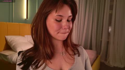 emilia_dream online show from March 31, 6:08 pm