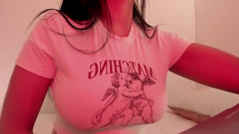 Emilia Big Boobs online show from December 11, 4:49 am