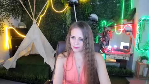 Emilia Bedy online show from October 15, 9:09 am