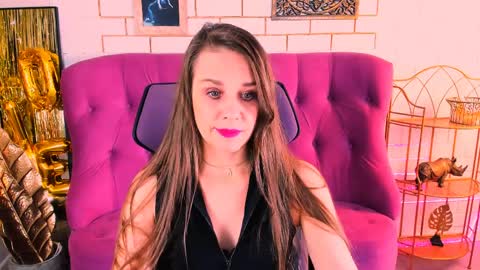 Emilia Bedy online show from April 5, 9:06 am