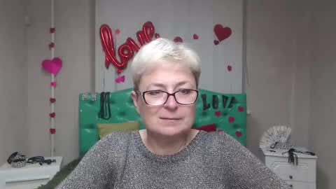 EmiliaGree online show from October 8, 5:10 pm