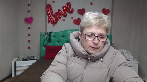 EmiliaGree online show from January 18, 8:12 pm