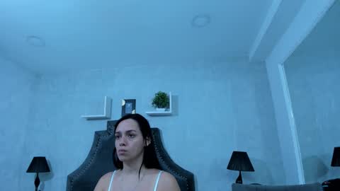 EmiliaRose online show from October 12, 8:52 pm