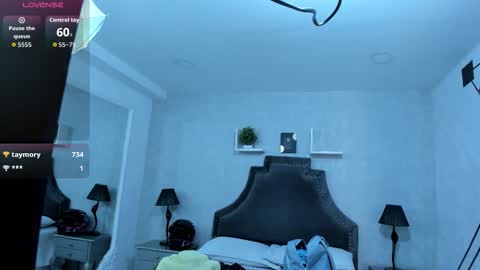 EmiliaRose online show from October 17, 9:17 pm