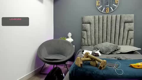 Emilio online show from December 18, 11:05 am