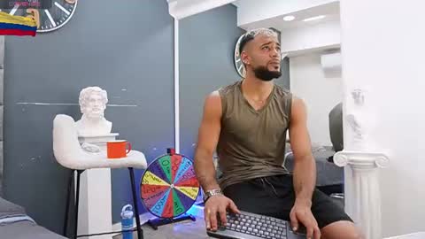 Emilio online show from July 18, 10:52 am