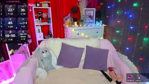 Snapshot of emiliyaqueen chatting on January 12, 5:13 am Emiliya online show from January 12, 5:13 am