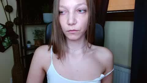 Emilly online show from March 23, 6:28 am