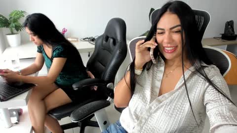 Emilly  online show from November 11, 1:11 pm