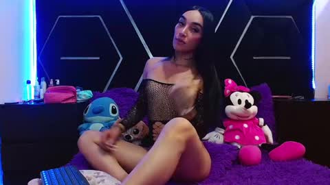 emillystonex online show from December 13, 2:16 pm