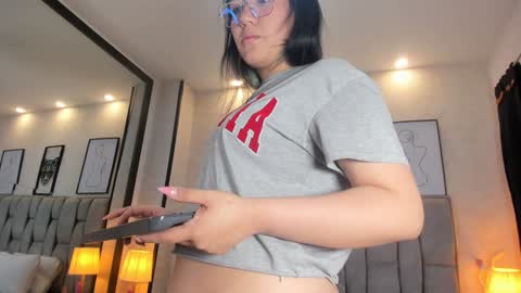 Emily online show from December 13, 9:24 am