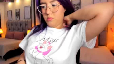 Emily online show from February 11, 6:08 am