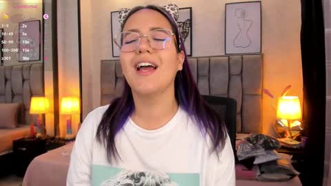 Emily online show from March 5, 6:12 am