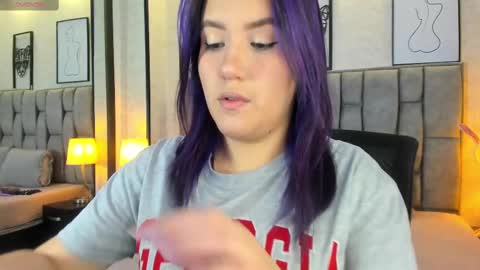 Emily online show from March 12, 3:35 am