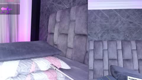 Emily online show from October 23, 12:04 pm