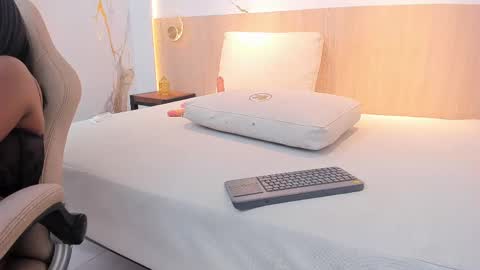 emily online show from September 13, 6:29 pm