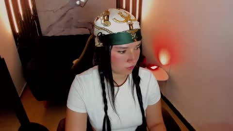 Emily Carter online show from September 22, 2:41 pm