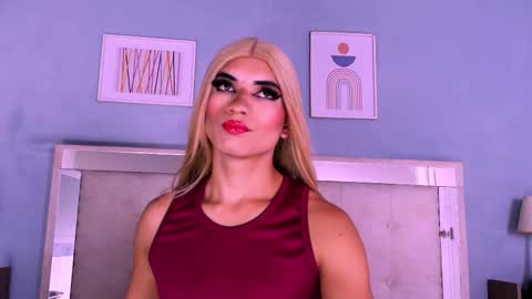 emily_castillo_1 online show from September 20, 4:57 am
