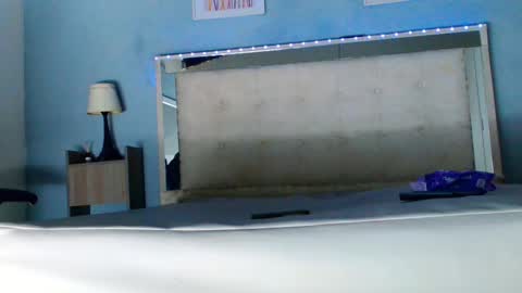 emily_castillo_1 online show from September 22, 4:25 am