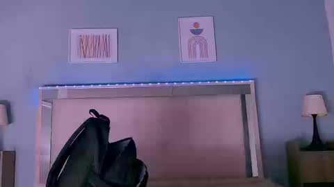 emily_castillo_1 online show from October 1, 4:18 am