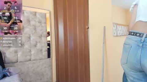 emily fox 3 online show from November 5, 8:09 pm