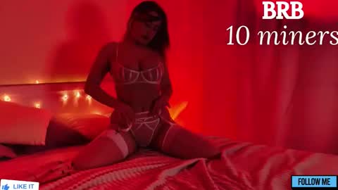 EMILY online show from October 1, 2:17 am