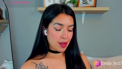 Snapshot of emily_haze chatting on February 15, 4:34 pm Emily online show from February 15, 4:34 pm