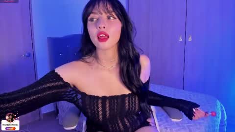 Emily  online show from June 19, 1:21 am