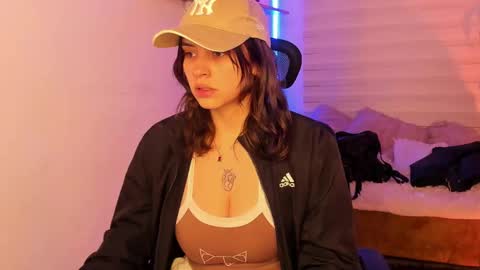 emily_lindey online show from October 25, 3:03 am