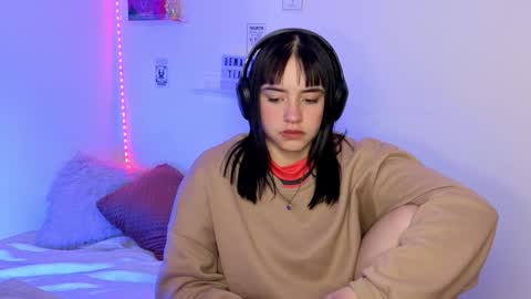 Emily Lindey online show from March 27, 8:26 am