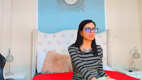 Emily online show from January 11, 8:03 pm