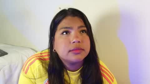 Snapshot of emily_morgam chatting on June 18, 4:13 am emily_morgam online show from June 18, 4:13 am