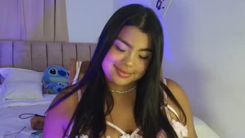 Snapshot of emily_morgam chatting on June 28, 3:45 am emily_morgam online show from June 28, 3:45 am