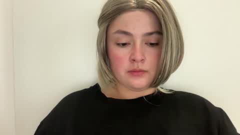 emily_morning_dew online show from April 20, 6:05 am