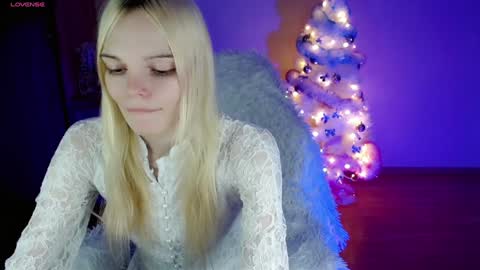 Lia online show from December 26, 2:59 pm