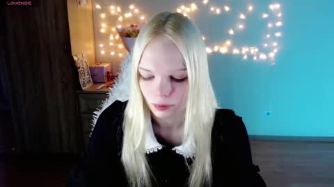 Lia online show from February 26, 11:15 pm