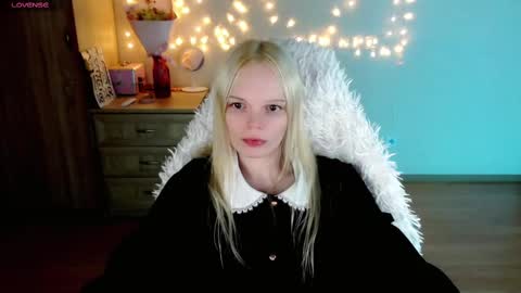 Lia online show from February 28, 3:26 pm