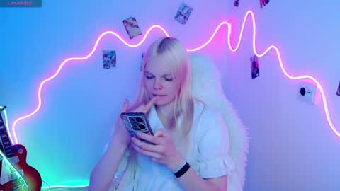 Lia online show from October 19, 5:02 pm