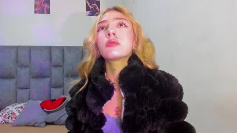 Emi online show from February 16, 6:48 pm